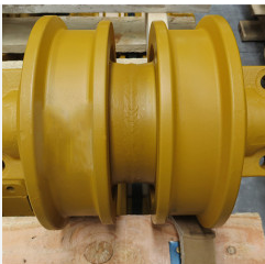 1969946 ROLLER GP-TRACK-SINGLE FLANGE | CATERPILLAR | D6N | 310-4912 | MAQ Parts